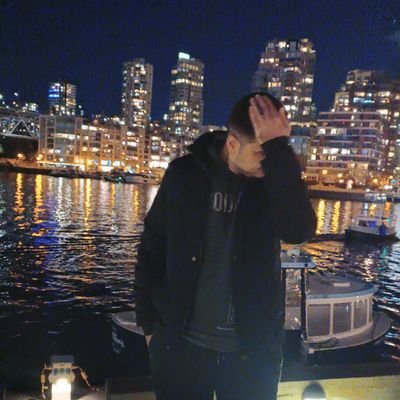 آراس's profile picture