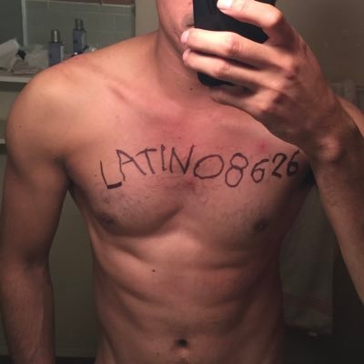 latino8626's profile picture