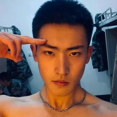 帅哥罢了's profile picture