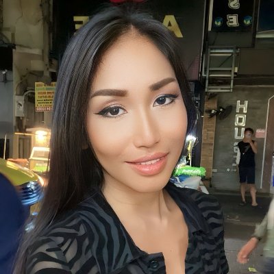 Poupee Thai's profile picture