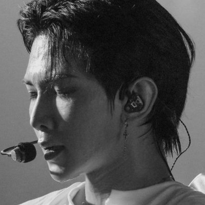 yeosang pics's profile picture