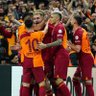 Sarı kırmızı dünyam profil fotoğrafı