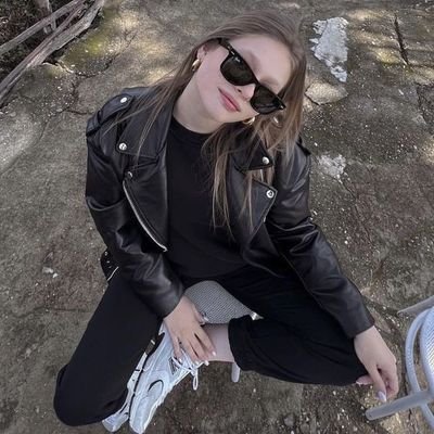 elif eylül~'s profile picture