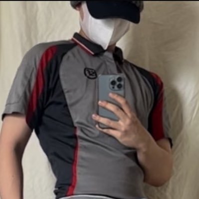 getcloser3033's profile picture