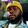 RIPPING THE BONG WHILE I TWEET's profile picture