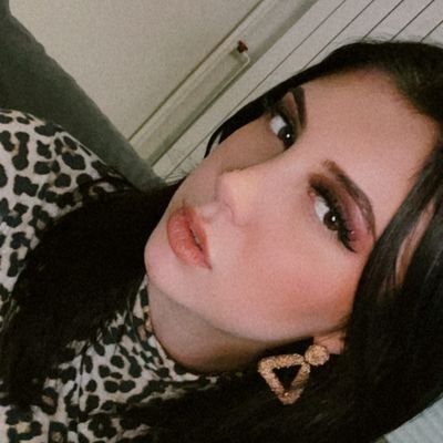 Alice 🥵🥰's profile picture