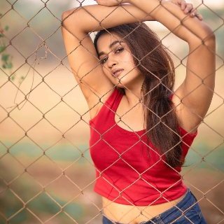 BiForActress's profile picture