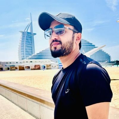Malik Shiraz🇵🇰 🇦🇪's profile picture