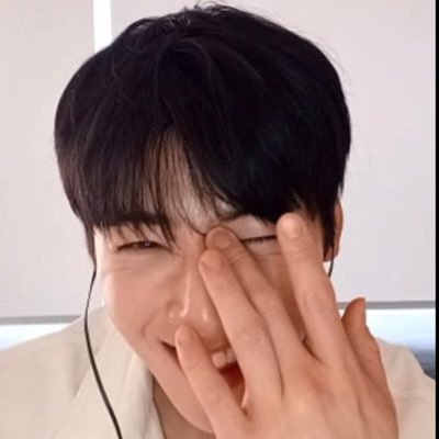 immnunubear's profile picture