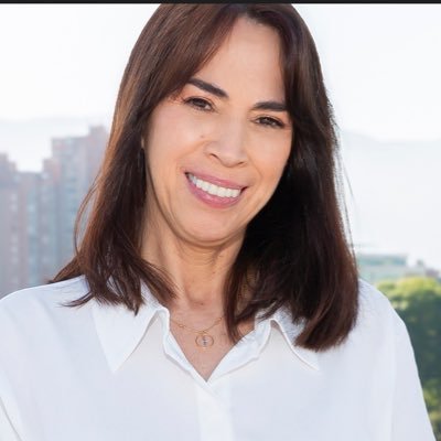 Diana Mejía Barón 🦋🚝 🎄's profile picture