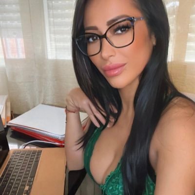 Adriana Meran's profile picture