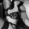 Sophia Grey 🍸🪩 的头像