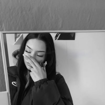 Nikolkaaa's profile picture