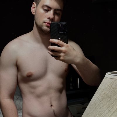 RussianHunk's profile picture