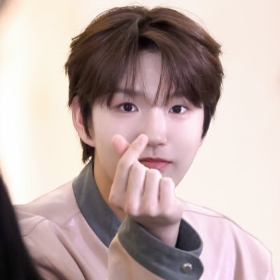 야생화's profile picture