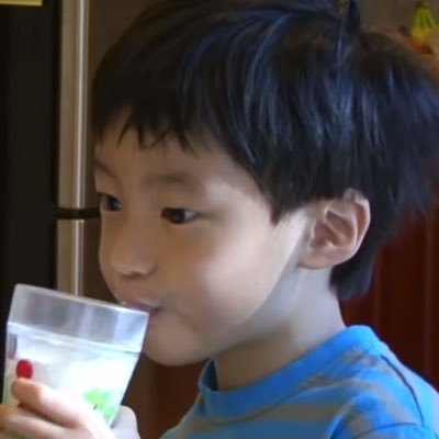 antonbobmukja's profile picture