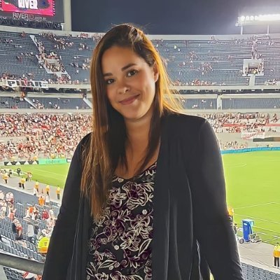 ᴍᴀᴄᴀ ᴀʟᴠᴀʀᴇᴢ ᴋᴇʟʟʏ's profile picture