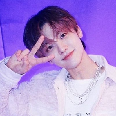 C.Queen 💜's profile picture