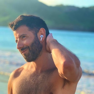 VALENTIN 😇's profile picture