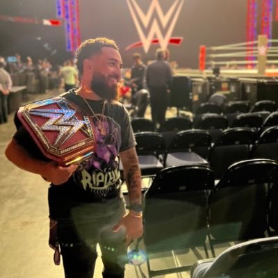 Julian Doval's profile picture
