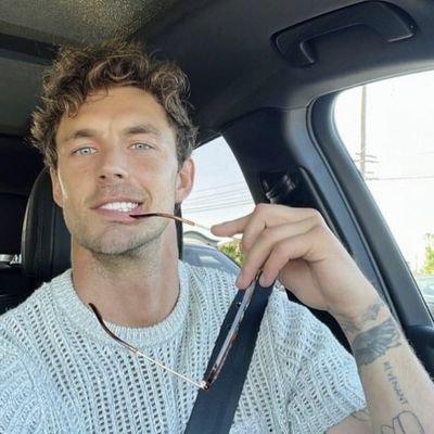 SexyBiBoys's profile picture