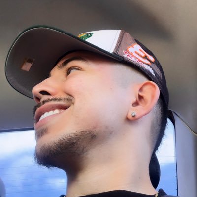 litol papi's profile picture