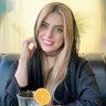 sari profil fotoğrafı