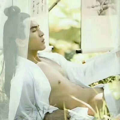 bfAYWjxpPNFVYf0's profile picture