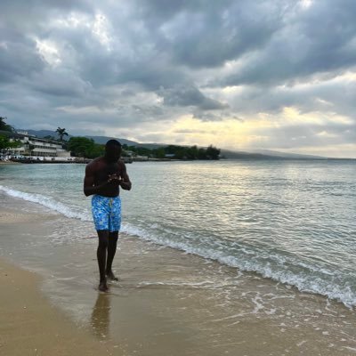 YT: Micheal, The Farmer 👨🏿🌾🇯🇲's profile picture