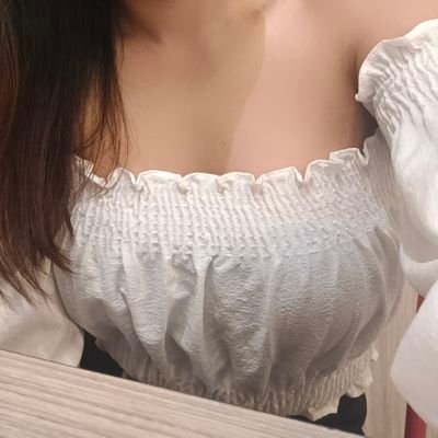 nomnom4437's profile picture