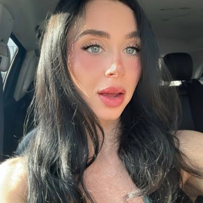 mollygfit's profile picture