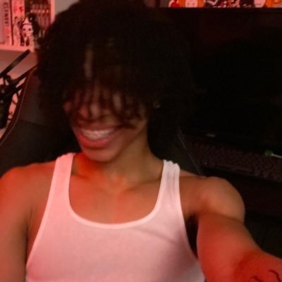 FREAKOUTFADES's profile picture