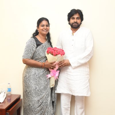 SUBHASHINIjsp's profile picture