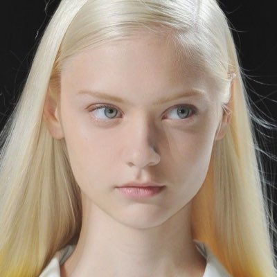 WhiteSolaire's profile picture