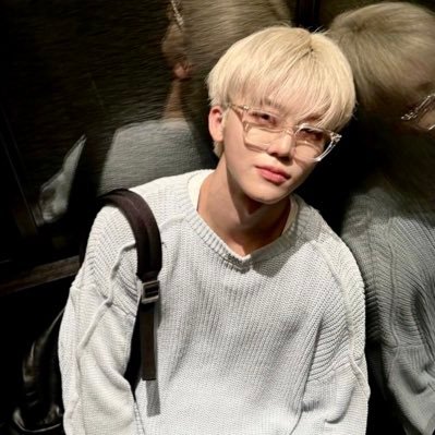 𝗆𝖾𝗅𝗅𝗈𝗐🐈's profile picture