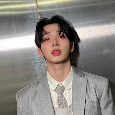 ioveja3hyun's profile picture