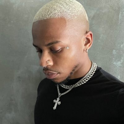 D0NNIED0TC0M's profile picture