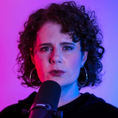 PJuliaHenderson's profile picture