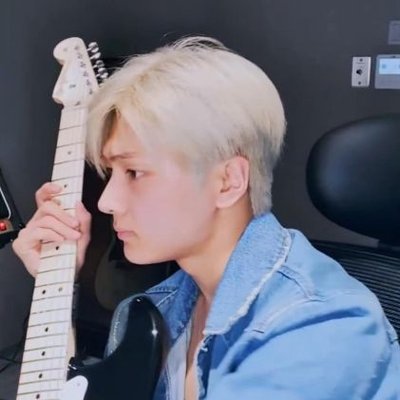 별⚝쫑's profile picture