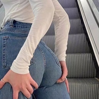 k8's profile picture