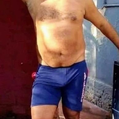 MADUROS E PELUDOS 25K+'s profile picture
