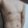 东's profile picture