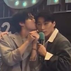 woosanonmyphone's profile picture