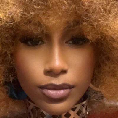 Christine Kludje👸🏻🇫🇷🇬🇭's profile picture