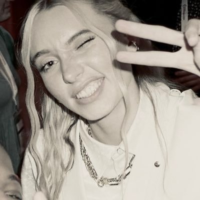 nicole ✧'s profile picture