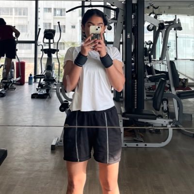 kashmira's profile picture