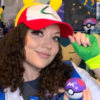 PkmnMasterHolly's profile picture