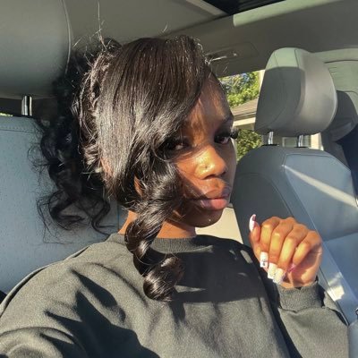 lilm2pretty's profile picture
