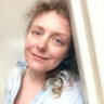 cate bligh profil fotoğrafı