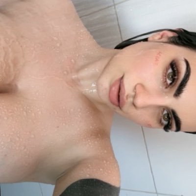 donnalaurenc's profile picture